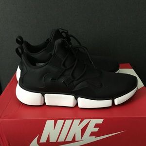 Nike Pocketknife DM Size 13